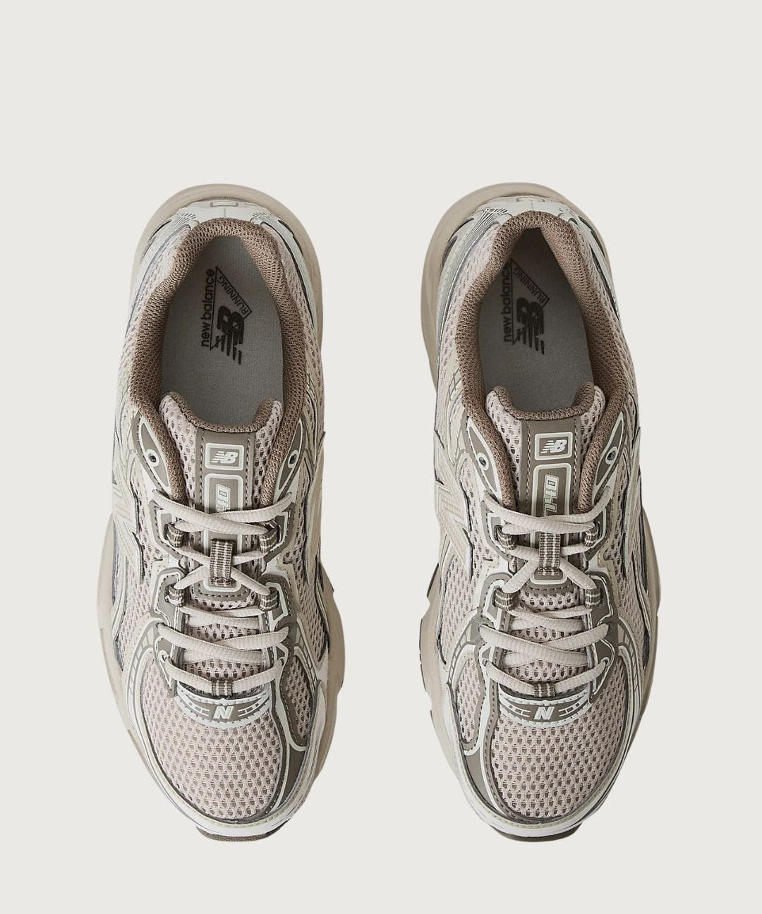 New_Balance_740_mujer_44118_4.jpg