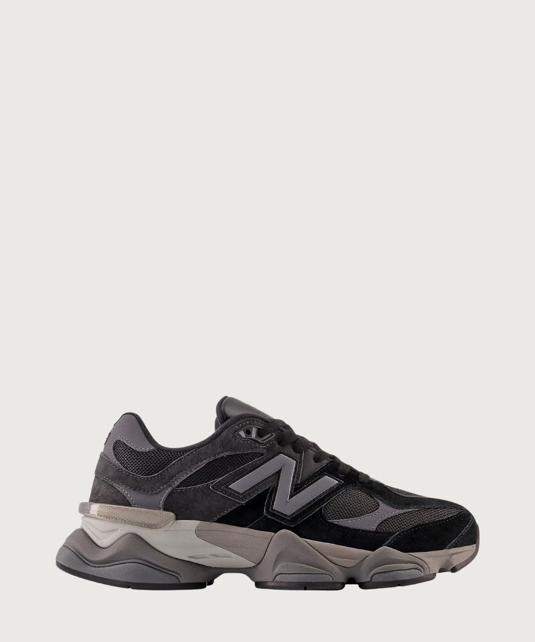 New_Balance_9060_44580_3.jpg