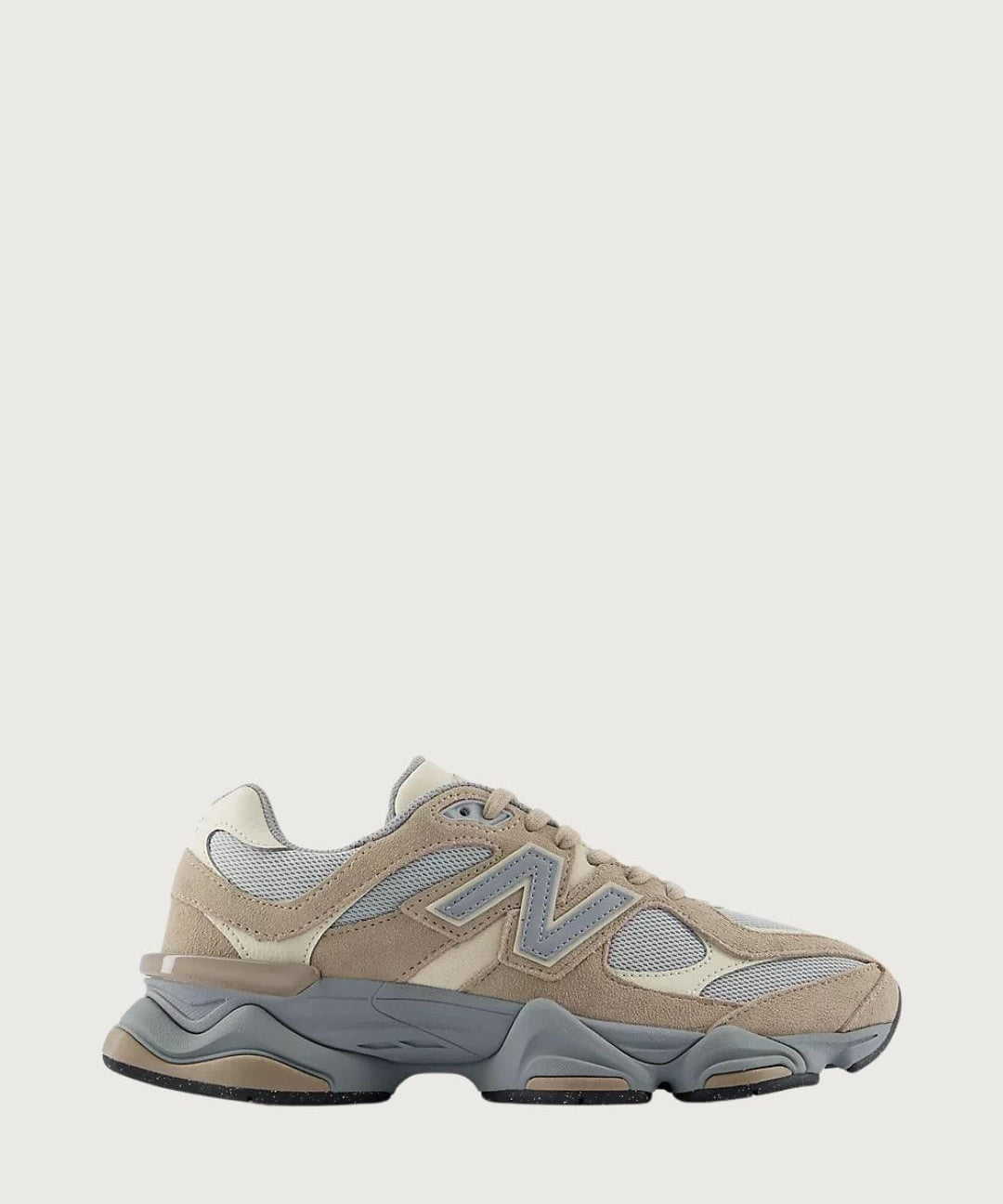 New_Balance_9060_44581_2.jpg