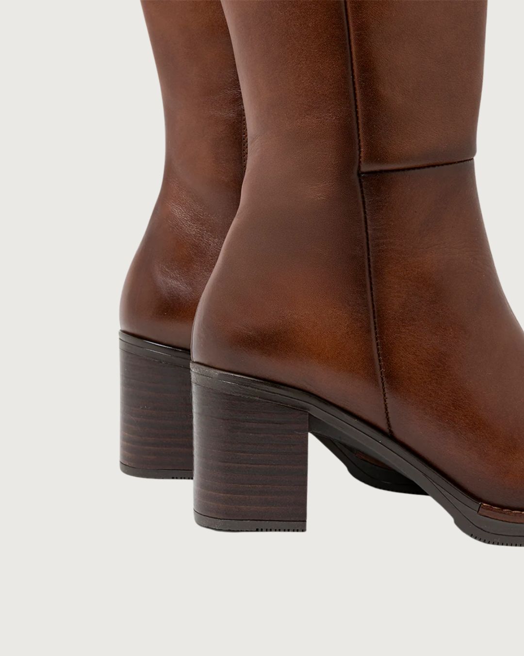 Bota Rita Porronet