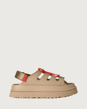 Sandalia GoldenGlow Toggle UGG