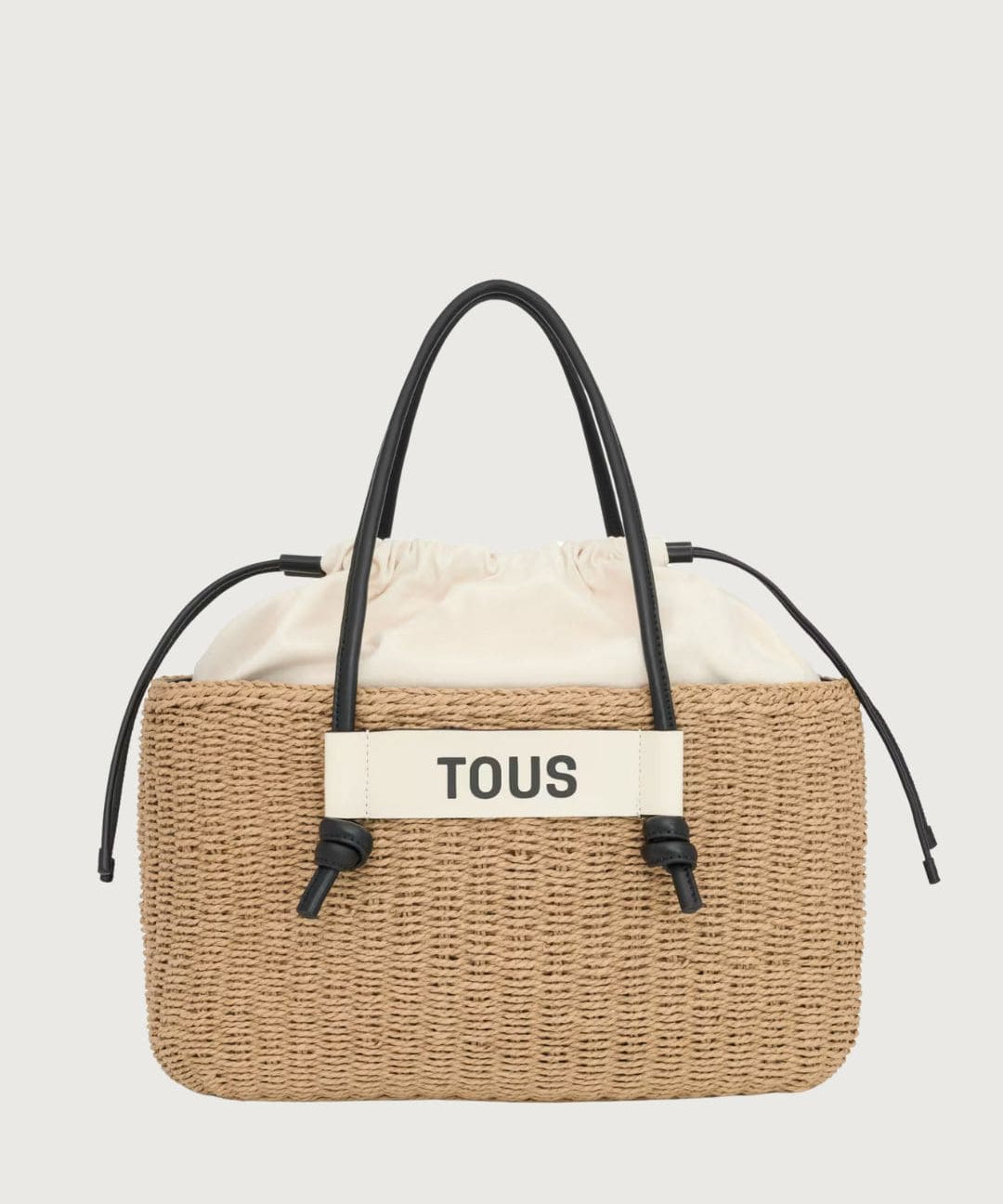 Tous38205-min.jpg