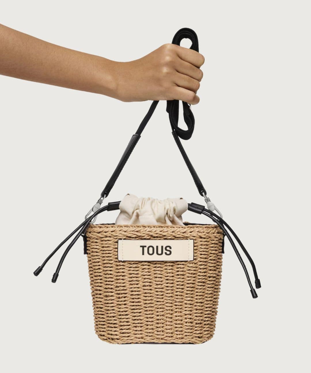 Tous38206_4_-min.jpg