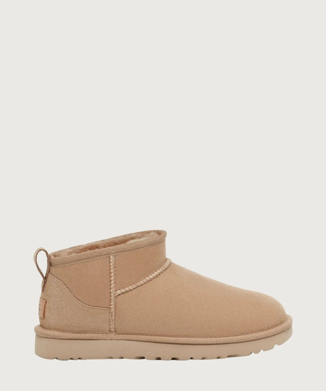 Botín Classic Ultra mini UGG