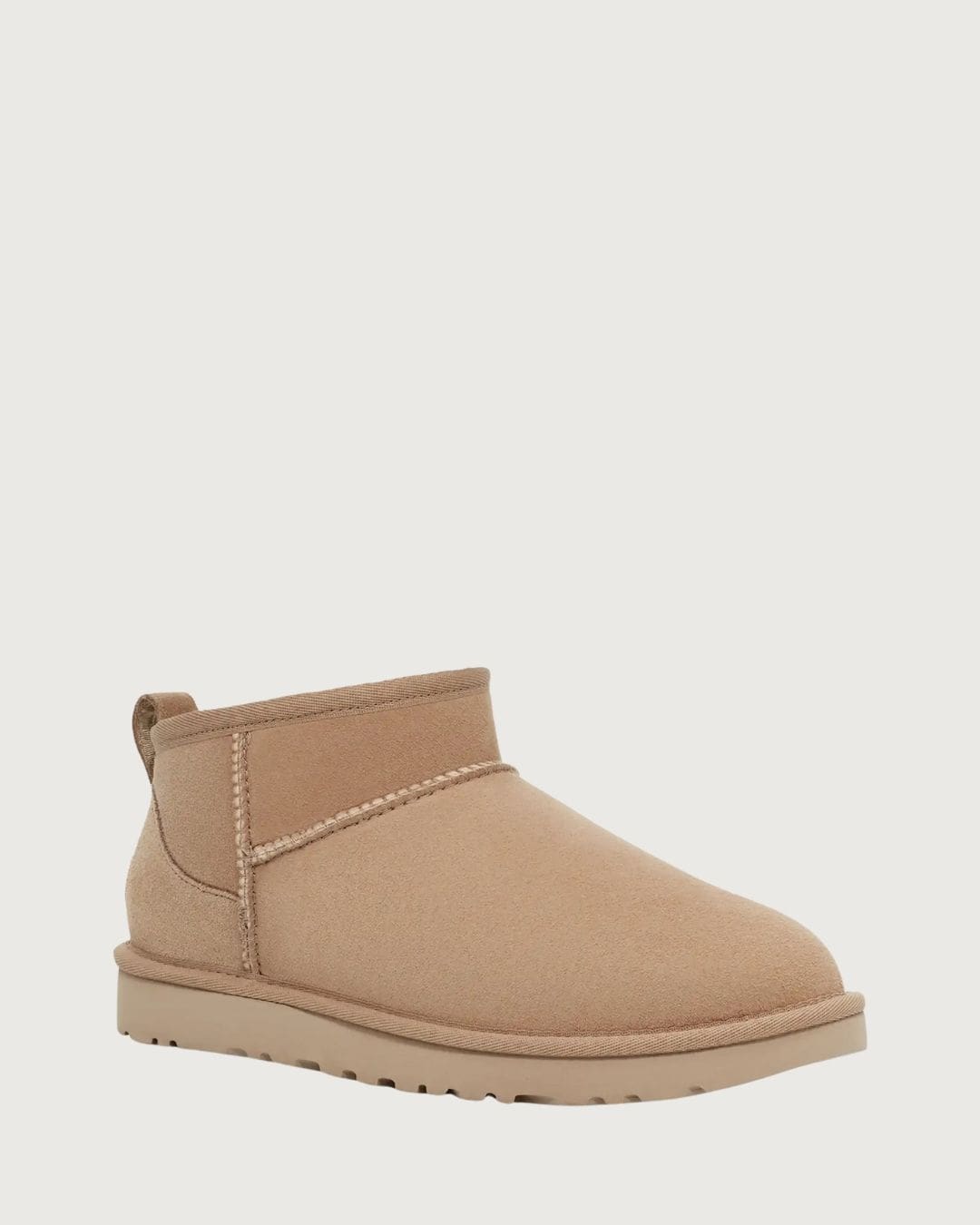 Botín Classic Ultra mini UGG