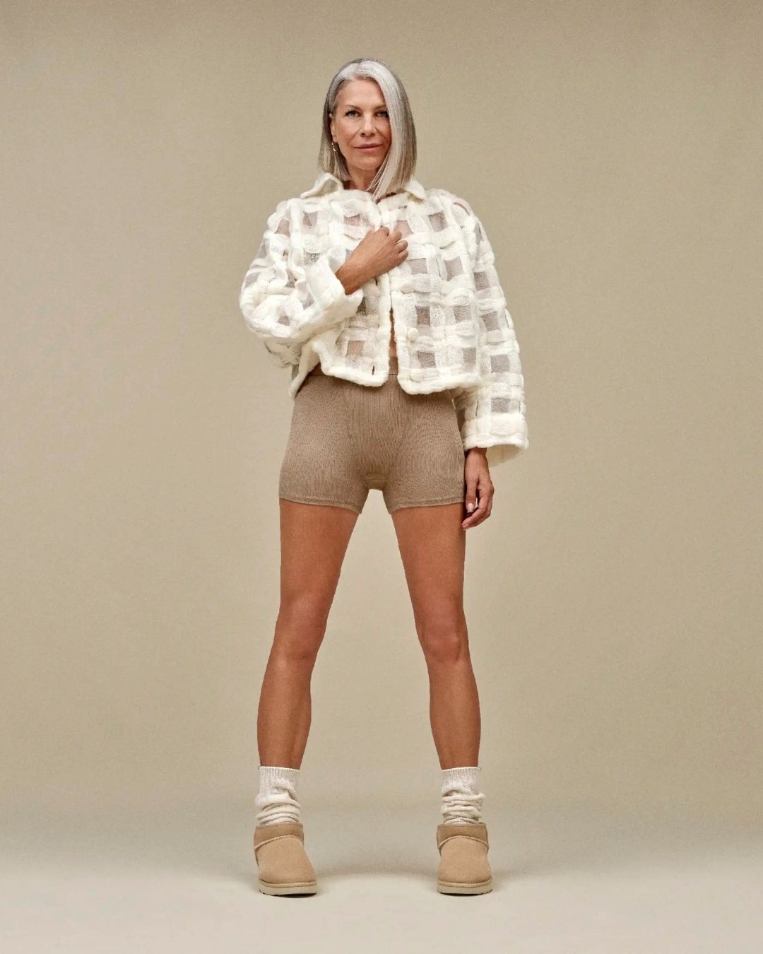 Botín Classic Ultra mini UGG