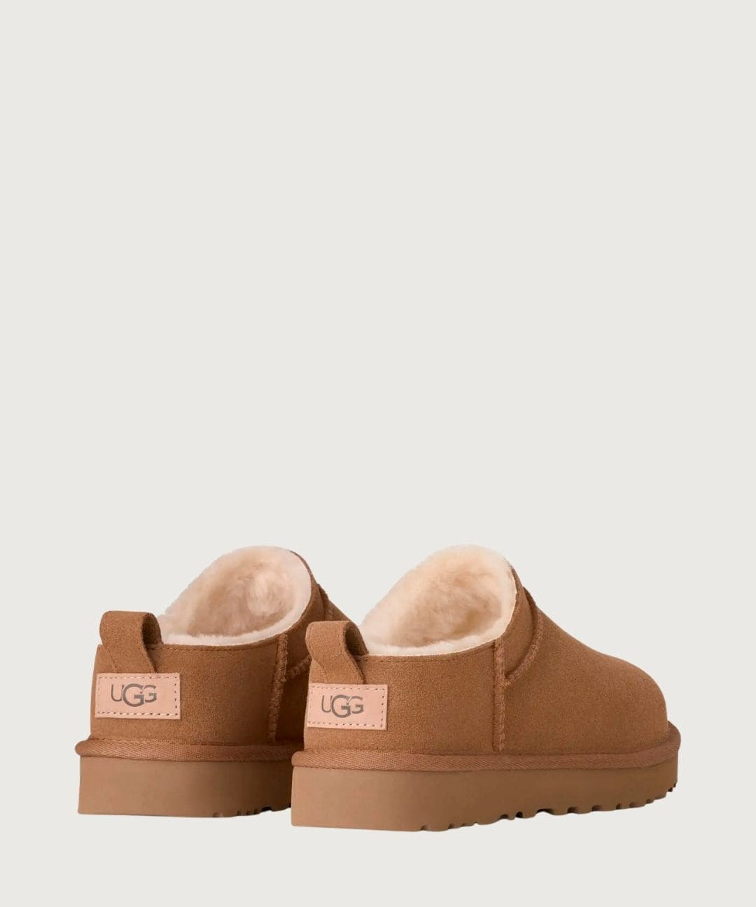 UGG41010_3_-min.jpg
