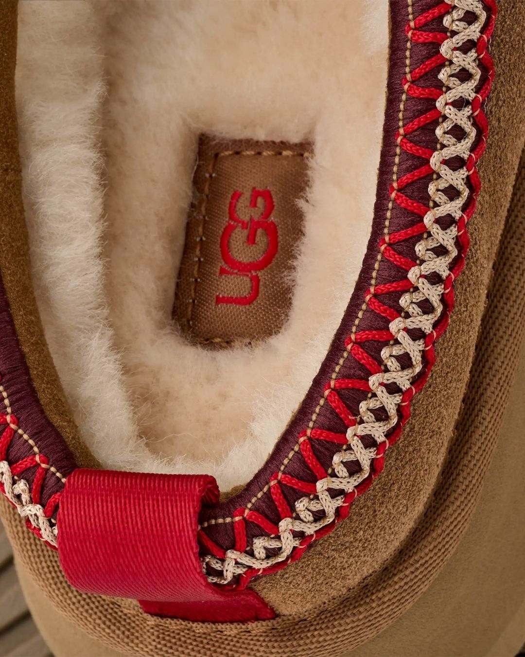 Botín Tazz II UGG