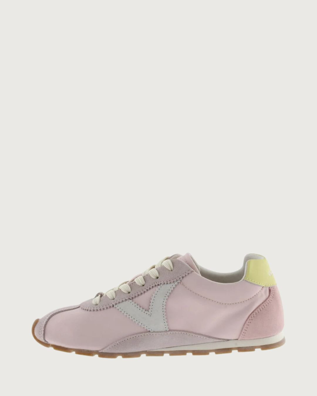 Deportiva Aster nylon Victoria