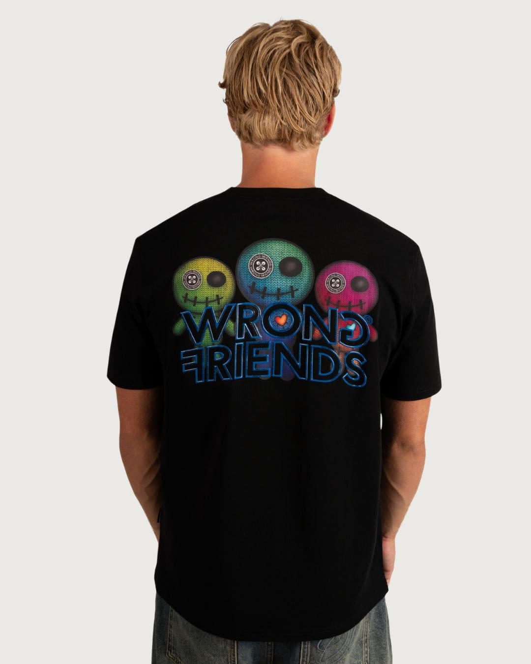 Camiseta Walden Wrong Friends