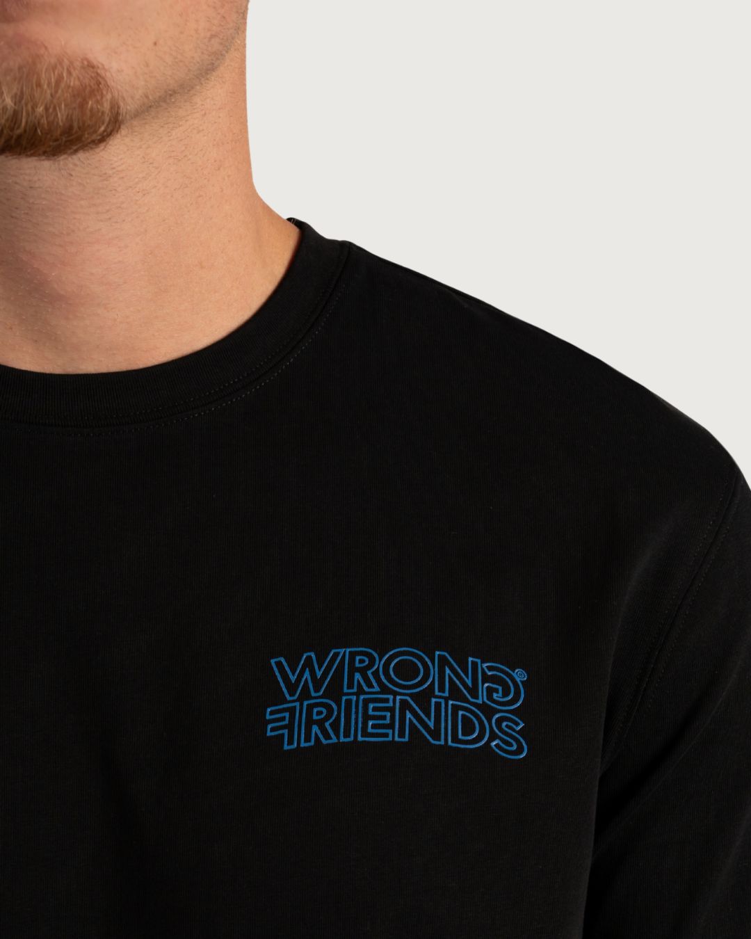 Camiseta Walden Wrong Friends