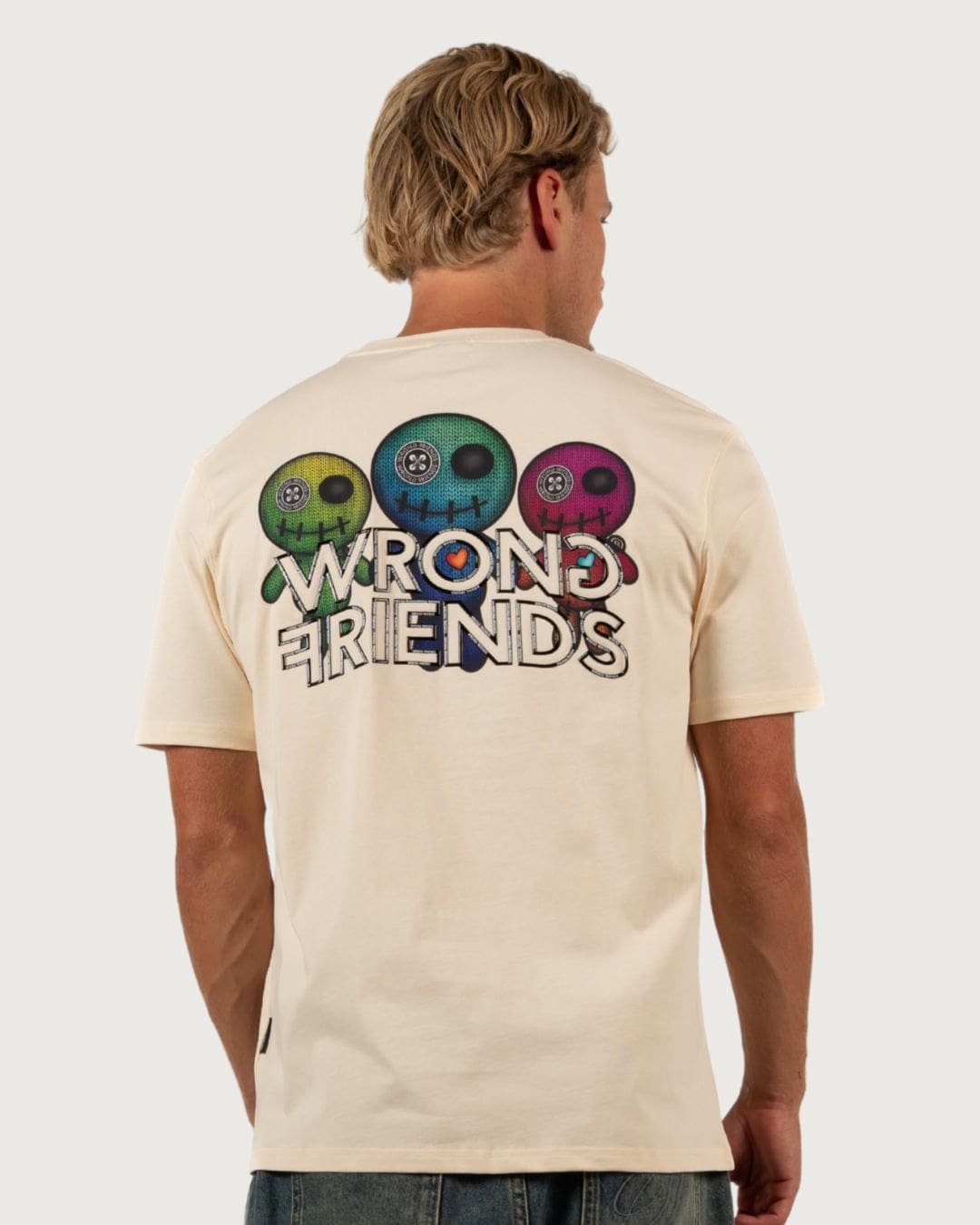 Camiseta Walden Wrong Friends
