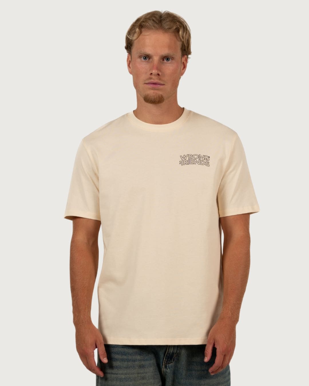 Camiseta Walden Wrong Friends