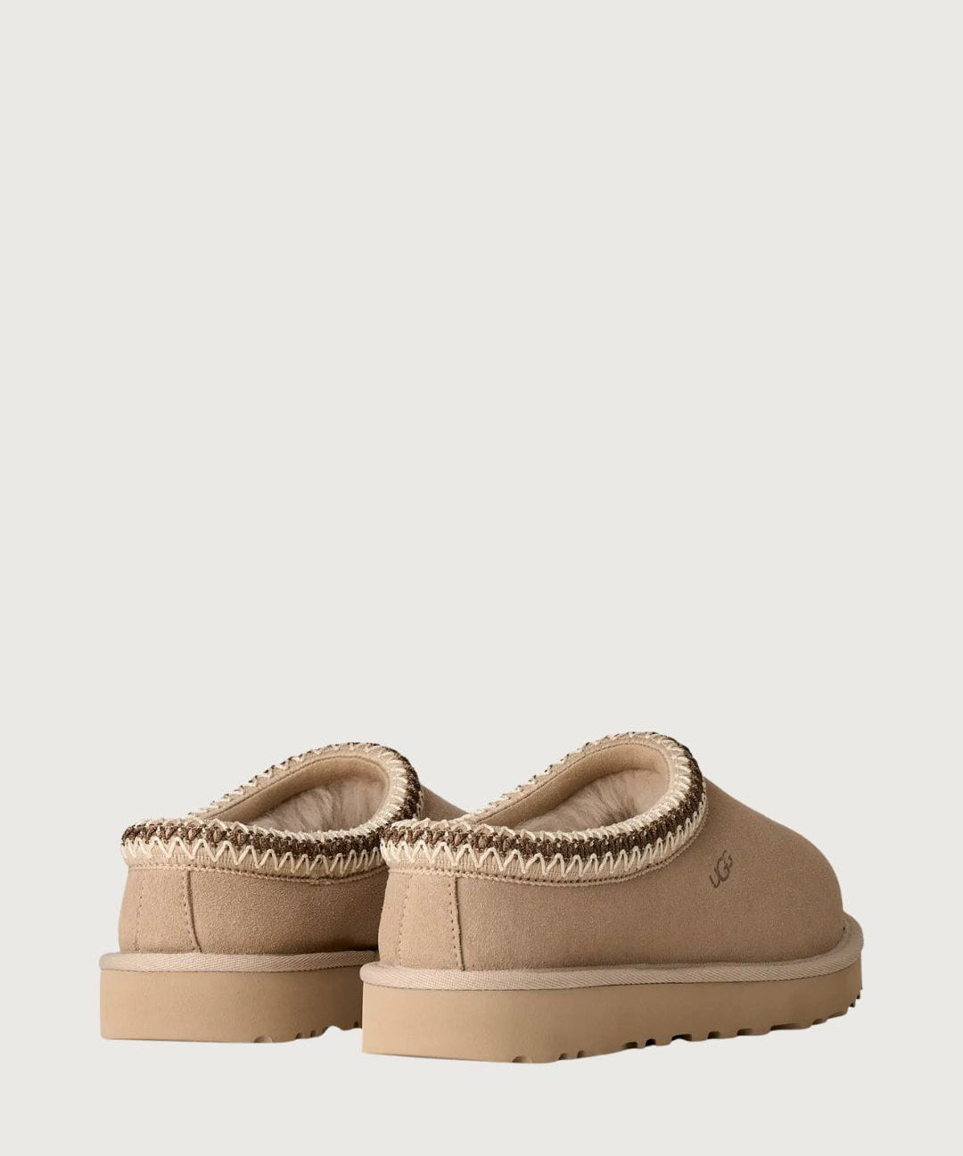 Zueco_UGG_44047_5.jpg